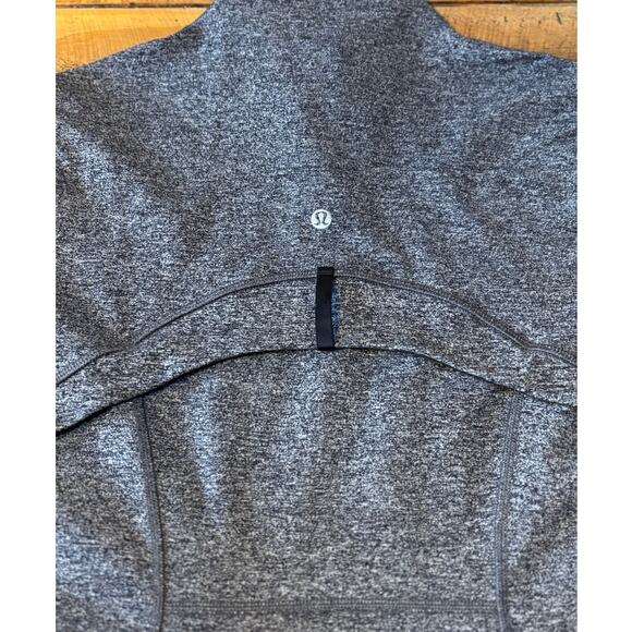 Lululemon Womens Define Jacket Dark Gray/Black Heathered Thumbholes Pockets 10 - Picture 7 of 9